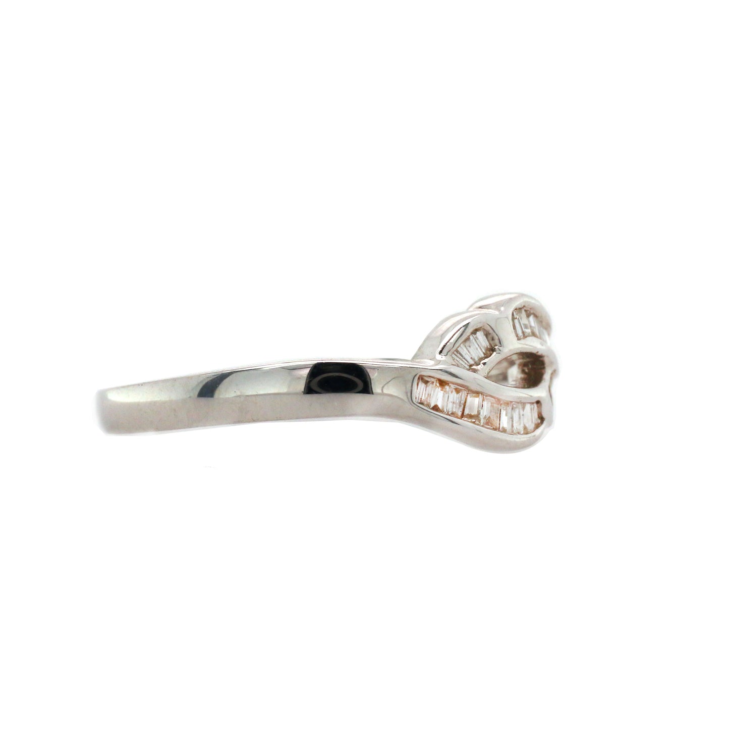 18K White Gold Diamond Baguette Engagement Ring 2,65 grams