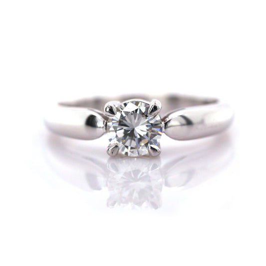 950 Platinum Diamond  Engagement Ring  4.22 grams