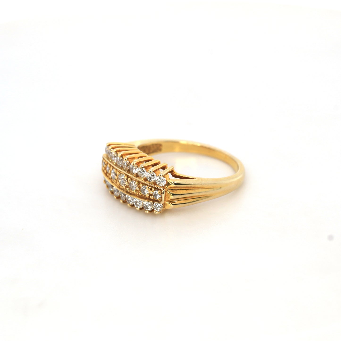 Classic Yellow Gold Diamond Engagement Ring - 4.17gm