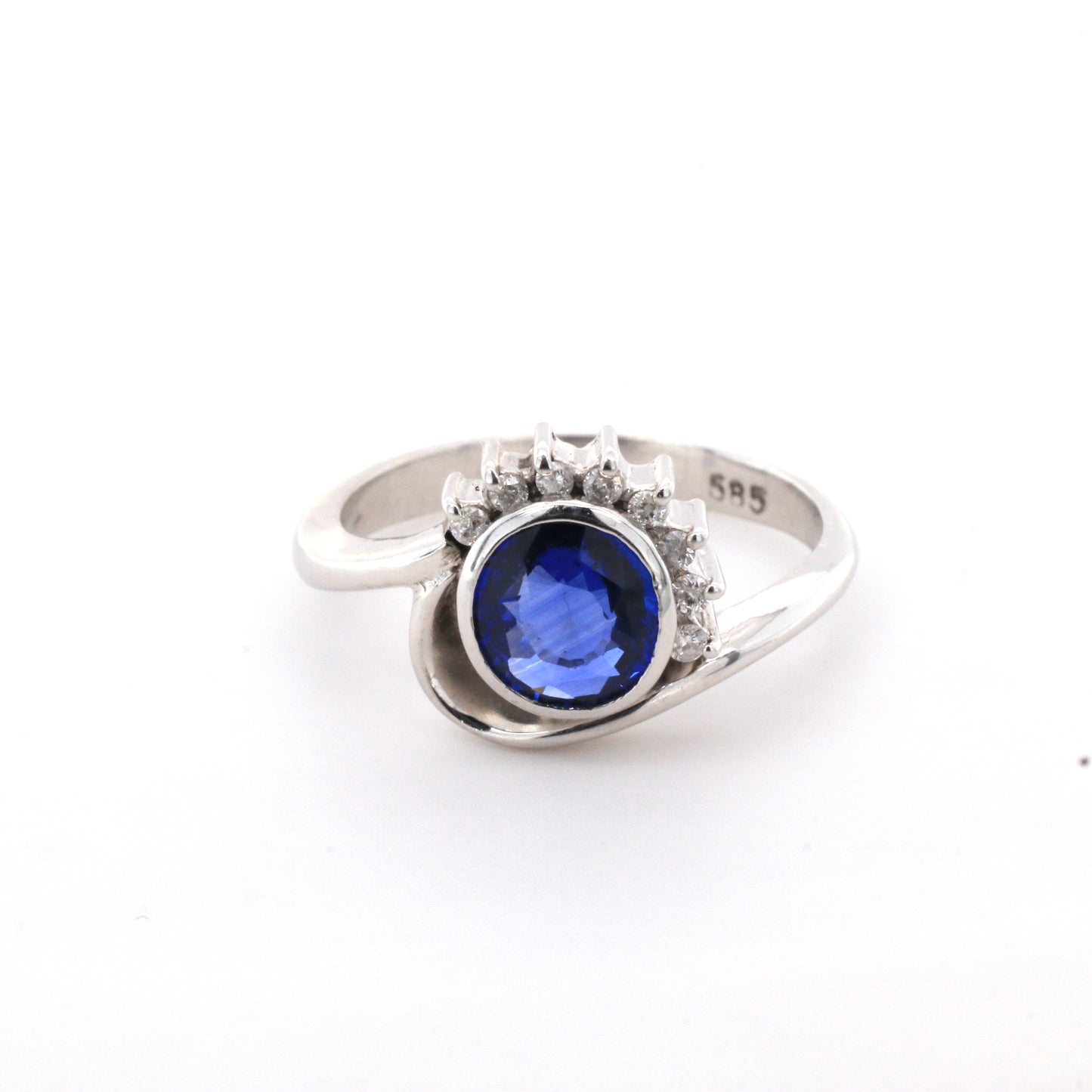 Blue Sapphire & Diamond Cluster Ring - 14K White Gold 3.86gm