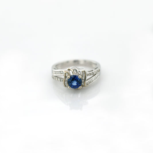 Blue Sapphire & Diamond Ring - 18K White Gold  4.10g