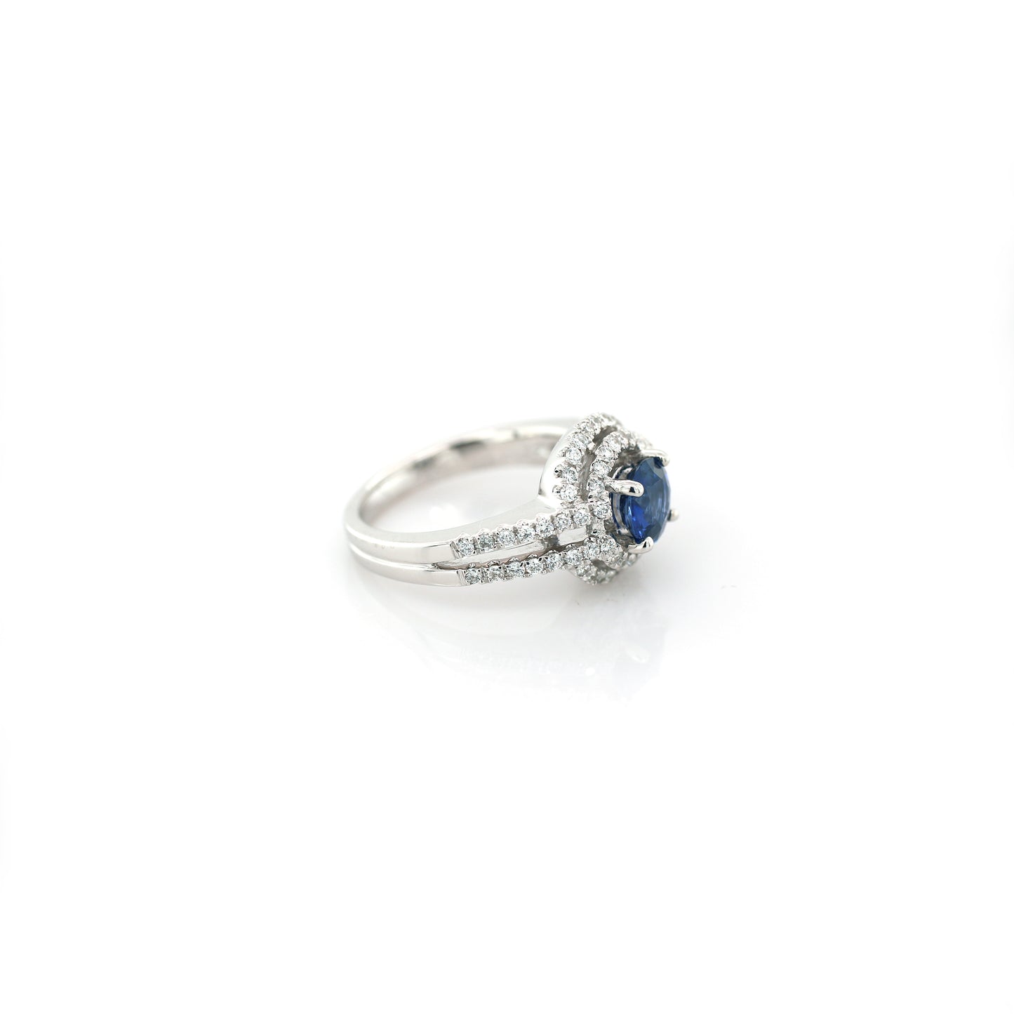 Blue Sapphire & Diamond Ring - 18K White Gold 6.88gm