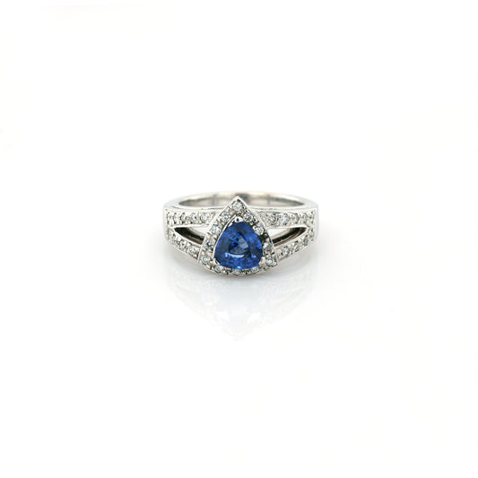 Blue Sapphire & Diamond Ring - 18K White Gold  7.43gm