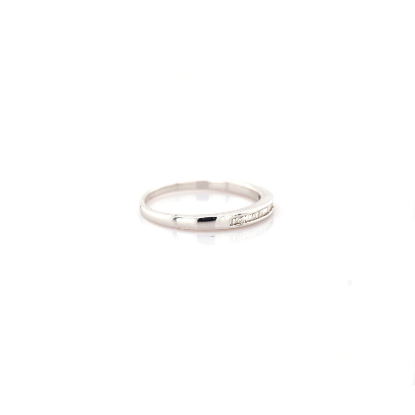 18k White Gold Diamond Wedding Ring 1.80grams