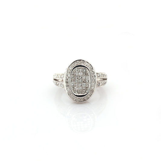 18k White Gold Diamond  Ring