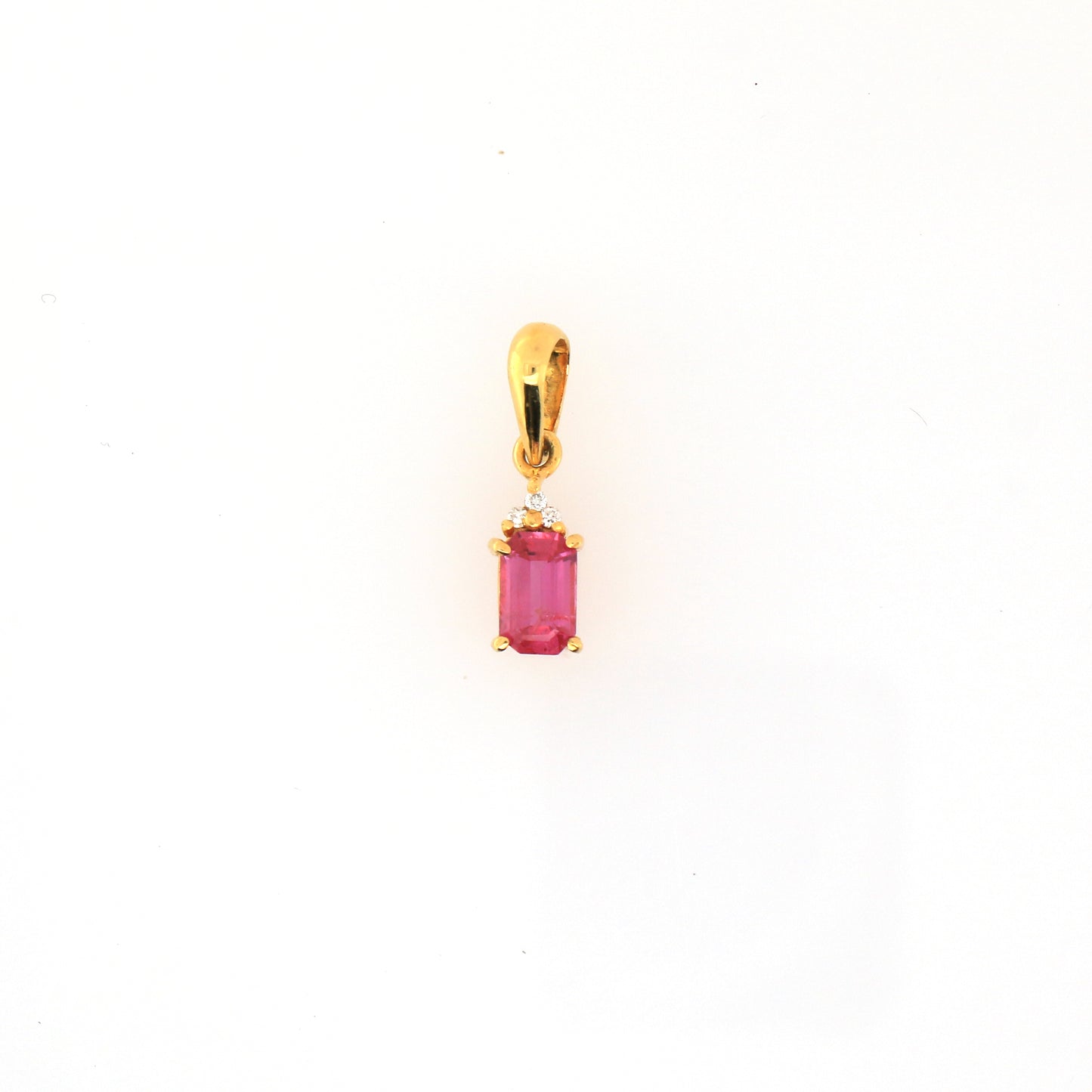 Pink Sapphire Pendent - 14k yellow Gold 1.10g