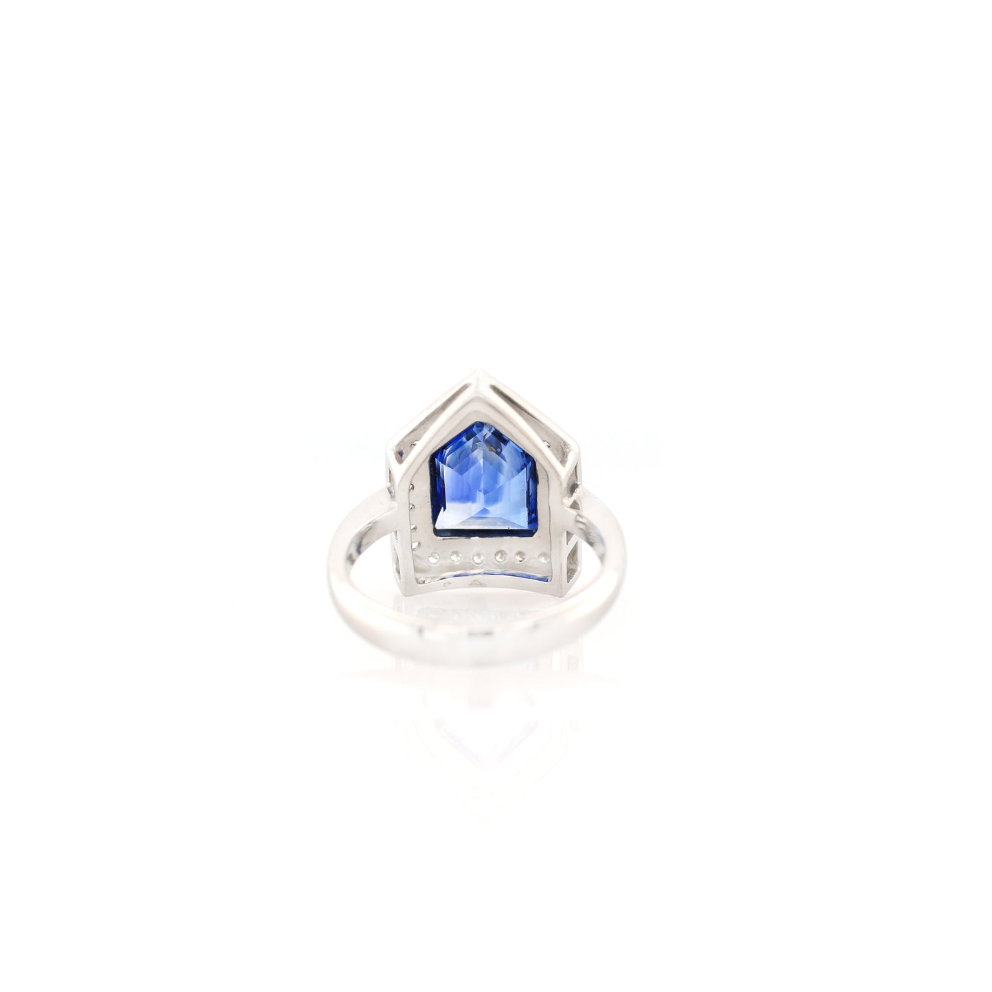 Blue Sapphire & Diamond Ring - 18K White Gold 5.30g