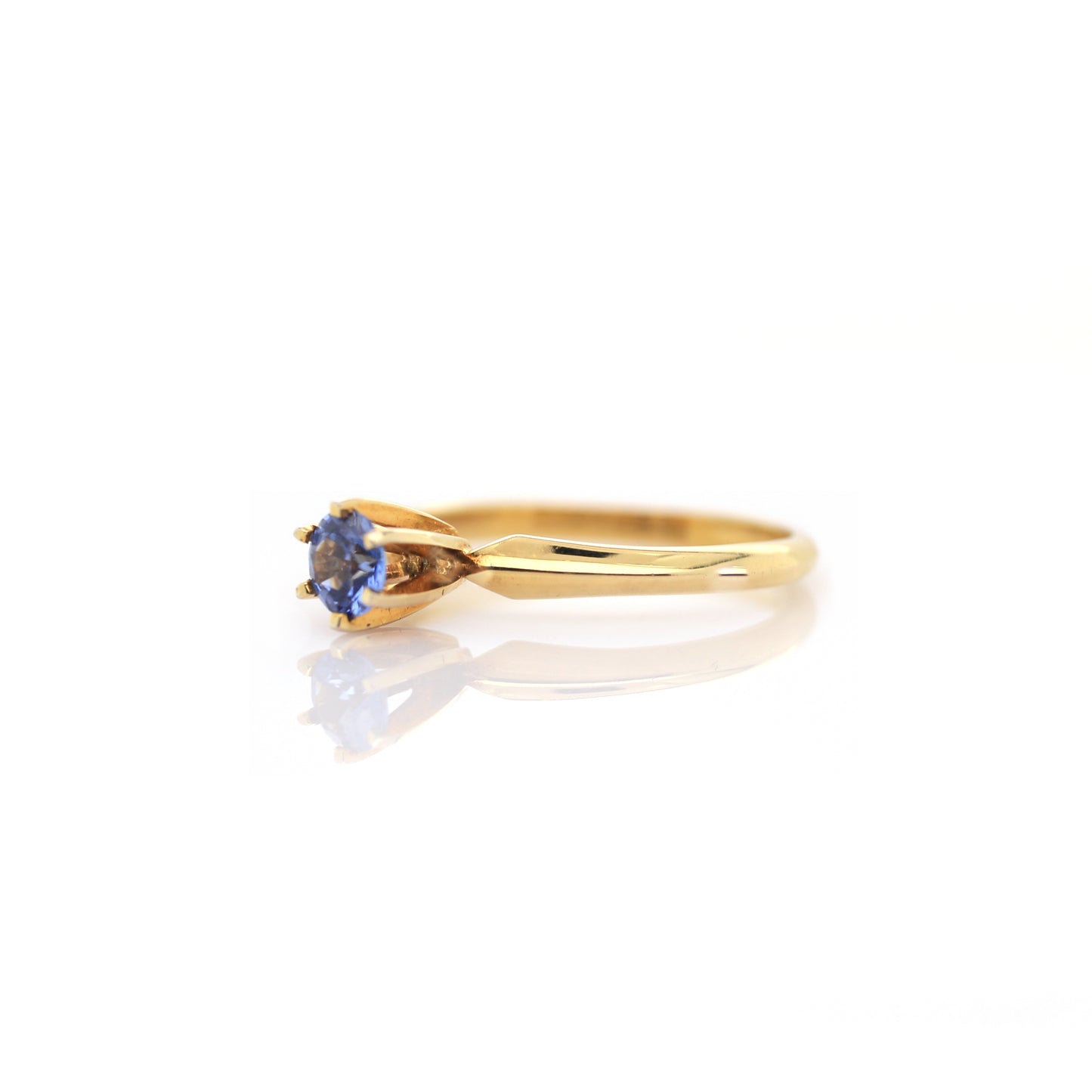Blue Sapphire Engagement Ring - 18k Yellow Gold 1.81g