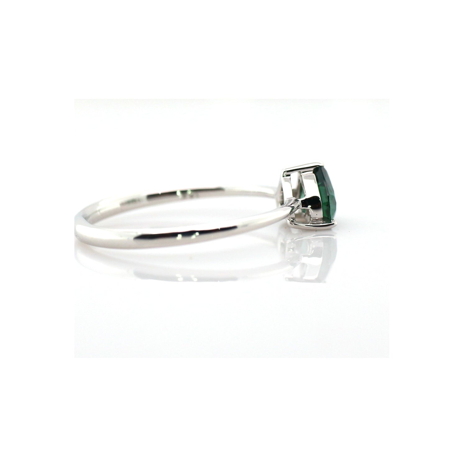 Natural Teal Sapphire & Diamond Ring 18k White Gold 1.35 gm
