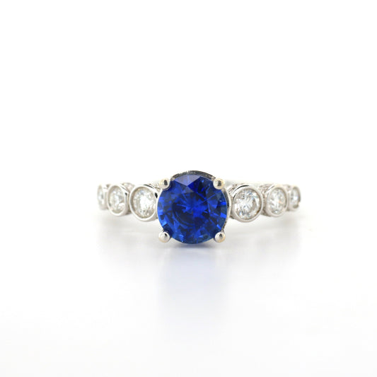 Blue Sapphire & Diamond Ring - 18K White Gold  2.55g