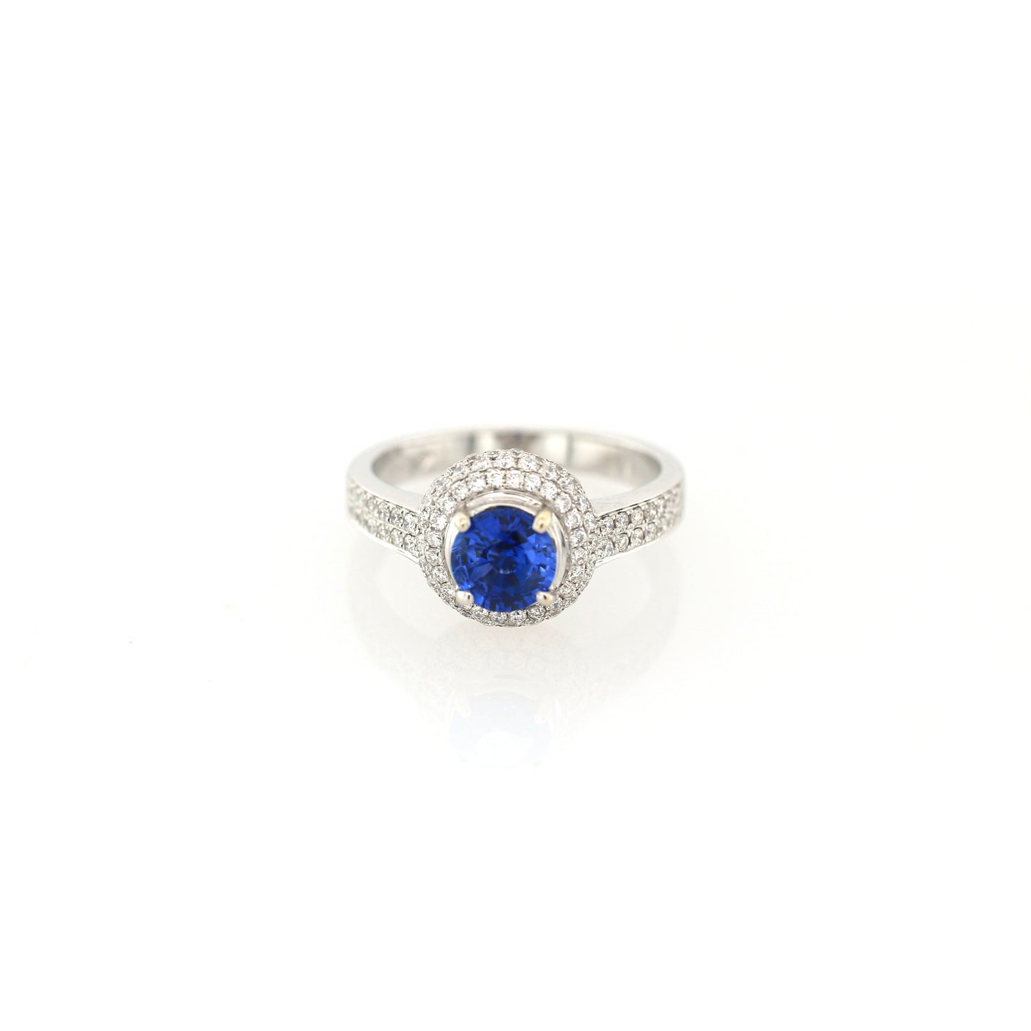 Blue Sapphire & Diamond Ring - 18K White Gold 4.70g