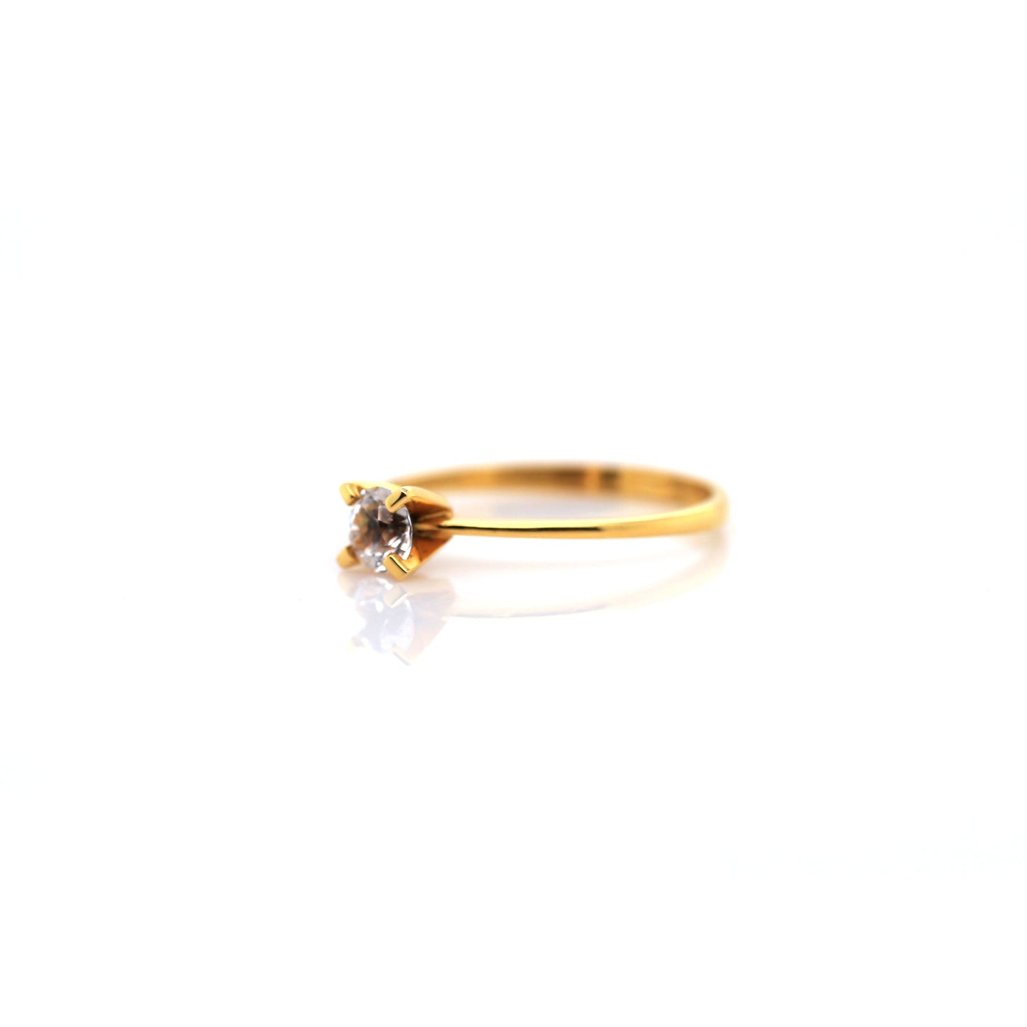 White Sapphire Engagement Ring - 1.494g