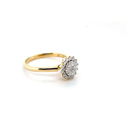 diamond ring in 18K yellow gold