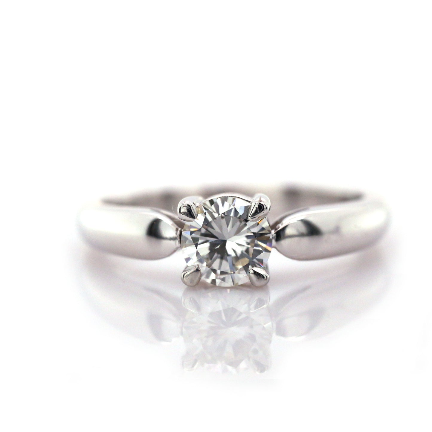 950 Platinum Diamond  Engagement Ring  4.22 grams