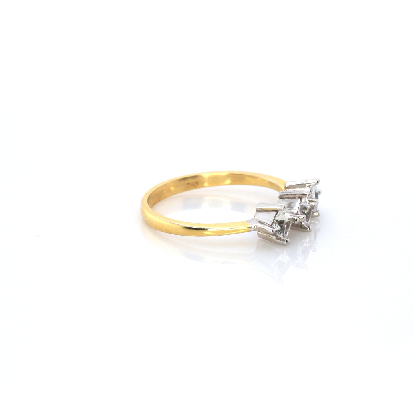 White Sapphire Yellow gold & white gold mixed Ring - 2.48 gm