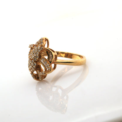 diamond ring in 18K yellow gold
