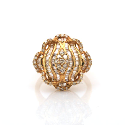 diamond ring in 18K yellow gold