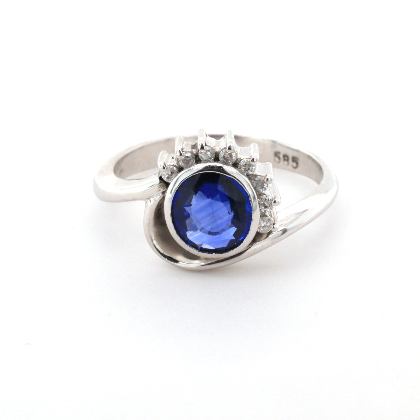 Blue Sapphire & Diamond Cluster  Ring - 14K White Gold 3.86gm