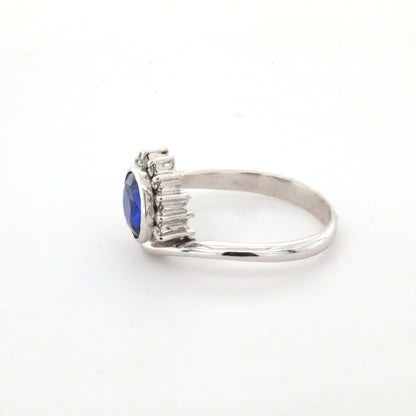 Blue sapphire and diamond stud ring in 14K white gold