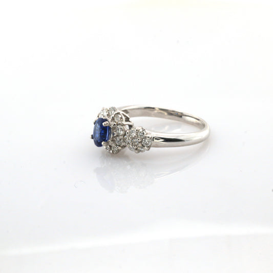 Blue sapphire and diamond cocktail stud ring in 18K white gold