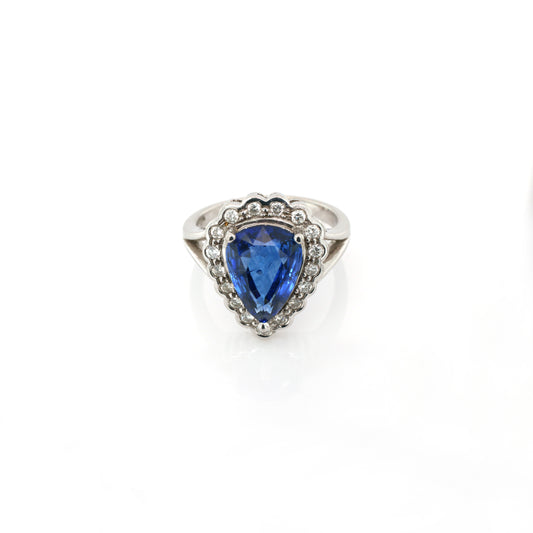 Blue Sapphire & Diamond Ring - 18K White Gold  4.02gm