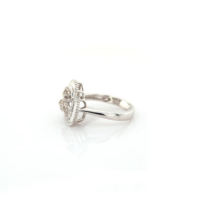 diamond cluster ring in 18K white gold