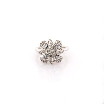 diamond floral ring in 18K white gold
