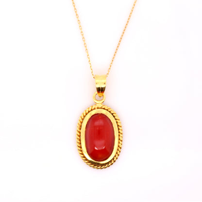 red coral pendant in 18K yellow gold