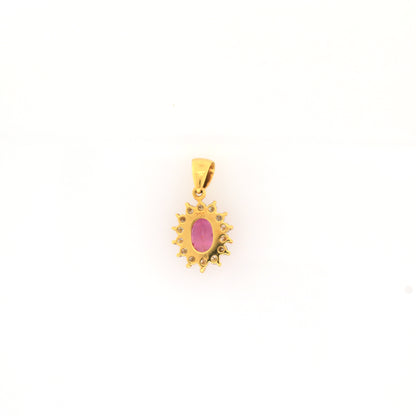 Pink sapphire pendant in 18K yellow gold