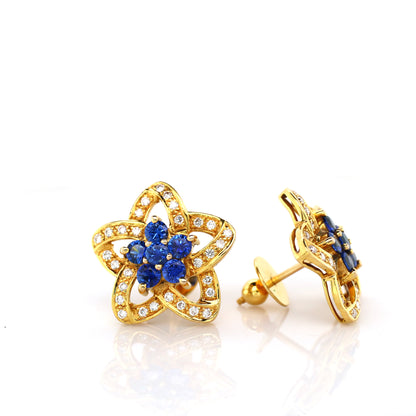 Blue sapphire and diamond earrings in 18K yellow gold