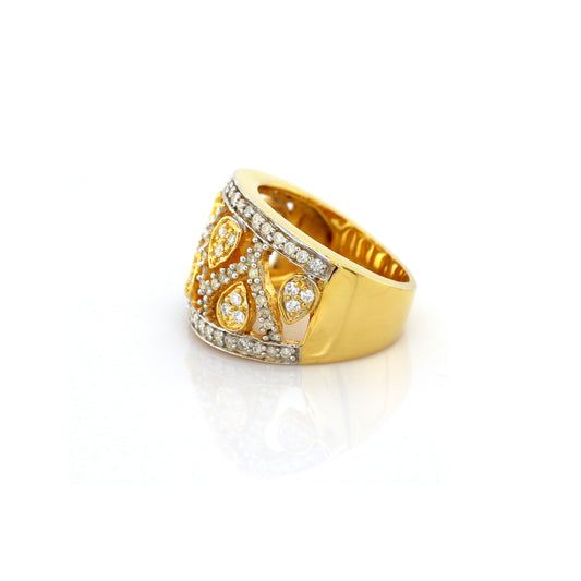 diamond ring in 14K yellow gold