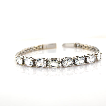 White sapphire bracelet in 18K white gold