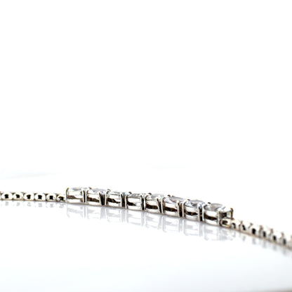 White sapphire bracelet in 18K white gold