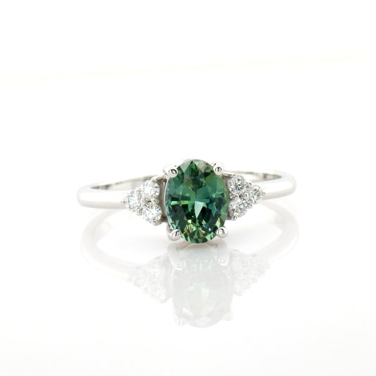 Natural Teal Sapphire & Diamond Ring 18k White Gold 2.24 gm