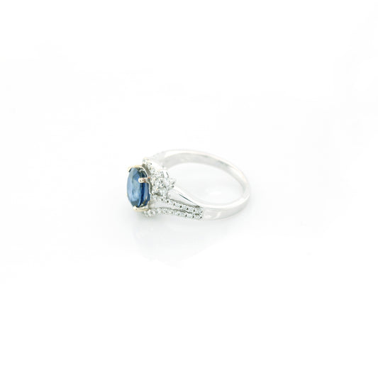 Blue sapphire and diamond cocktail stud ring in 18K white gold