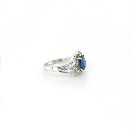 Blue sapphire and diamond cocktail stud ring in 18K white gold