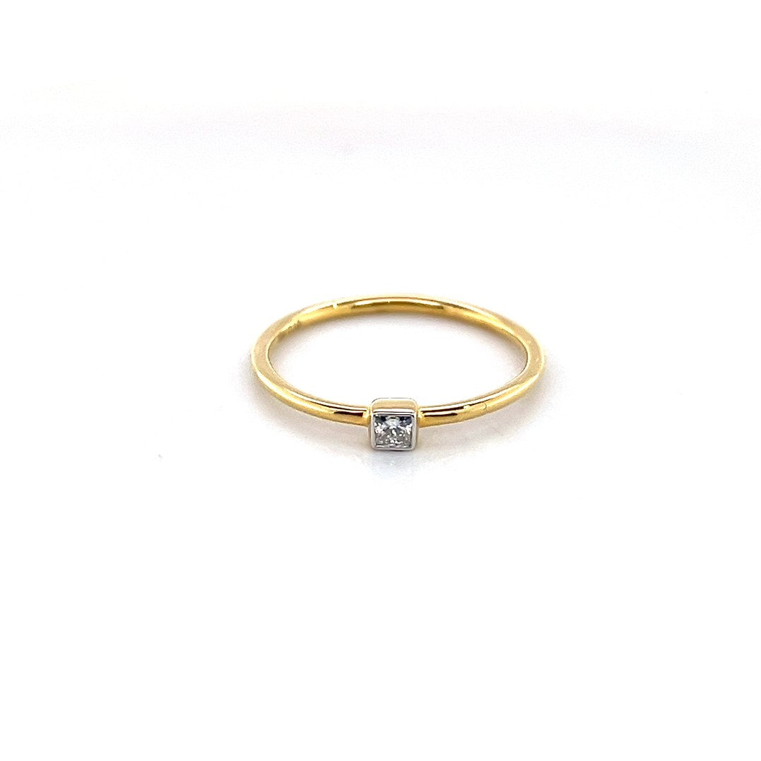 18k Yellow Gold Diamond Ring 1.22g