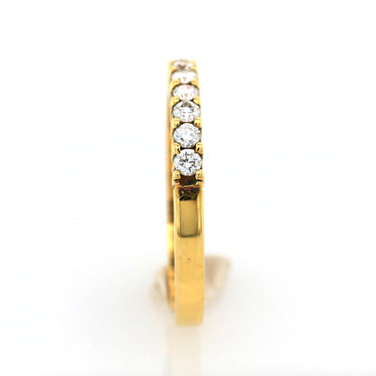 diamond ring in yellow gold
