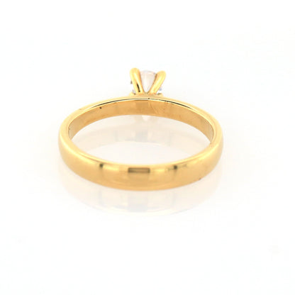 White sapphire ring