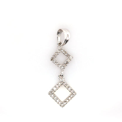 diamond pendant in 18K white gold