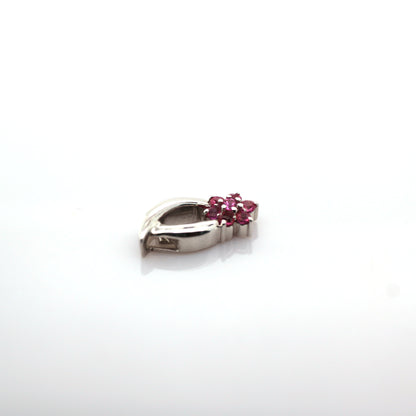 Pink sapphire pendant in 18K white gold
