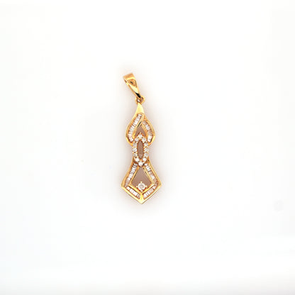 diamond pendant in 18K white gold