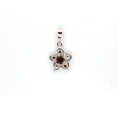 garnet pendant in silver