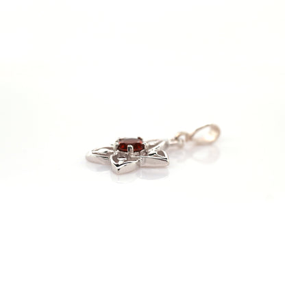garnet pendant in silver