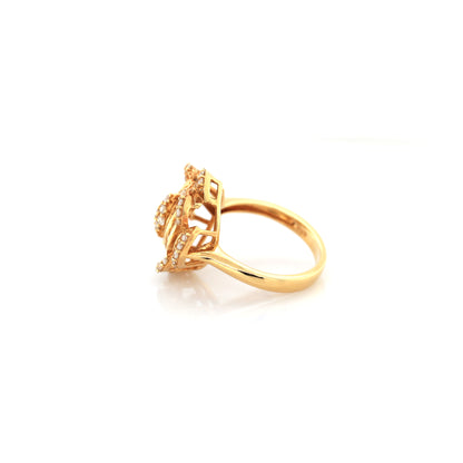 diamond ring in 18K yellow gold