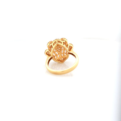diamond ring in 18K yellow gold